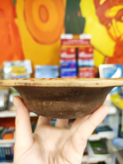 Miska ceramiczna mała surowa z fakturą Miska ceramiczna mała surowa z fakturą