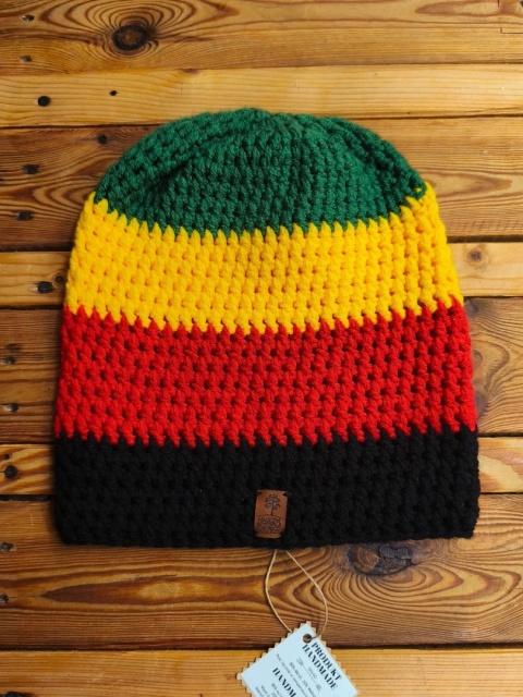 Czapka ręcznie dziergana czerń, pomarańcz, żółty, zieleń
