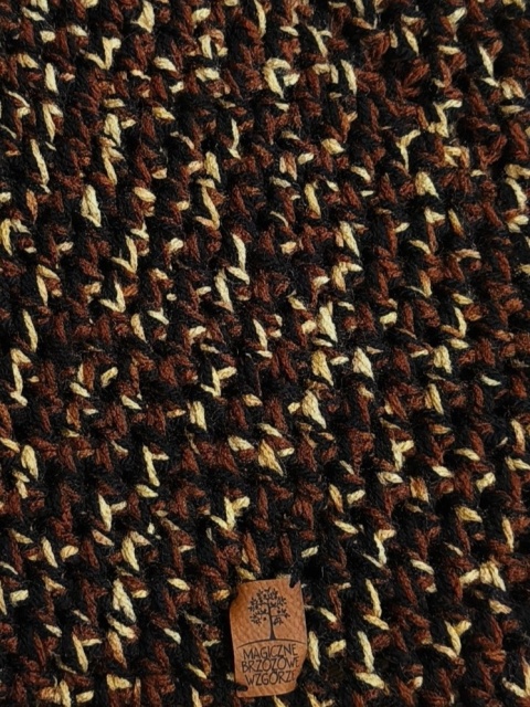 Czapka ręcznie dziergana odcienie brązu