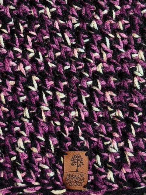 Czapka ręcznie dziergana odcienie fioletu