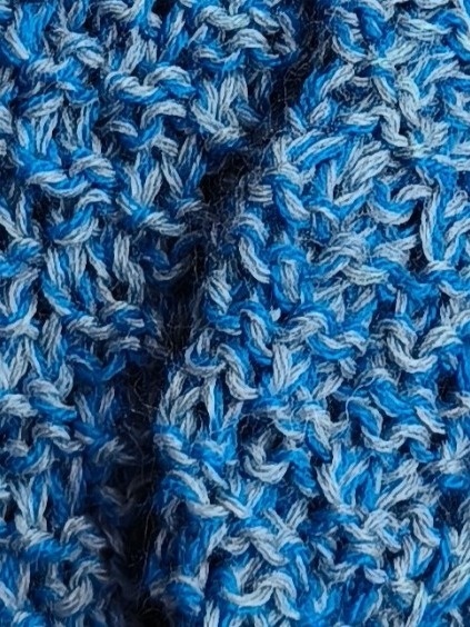 Mitenki ręcznie robione na drutach jasnoniebieskie