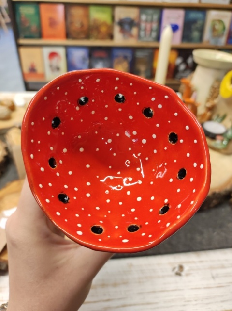 Świecznik ceramiczny na tea lighty muchomor